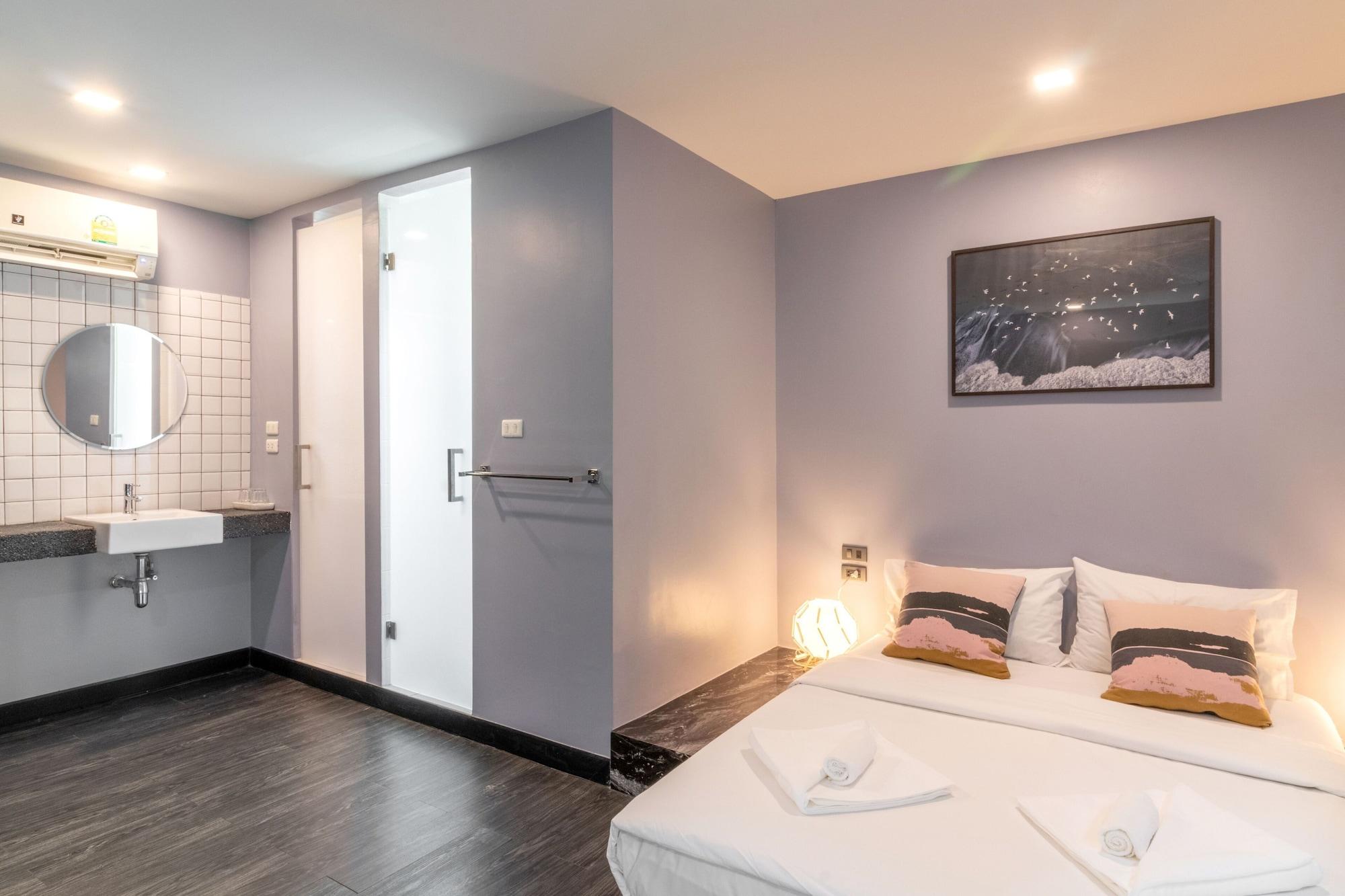 Cheqinn Hostel - Sukhumvit 4 Nana Plaza Бангкок Екстер'єр фото