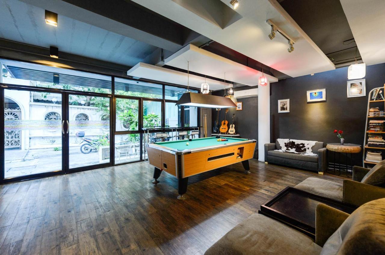 Cheqinn Hostel - Sukhumvit 4 Nana Plaza Бангкок Екстер'єр фото